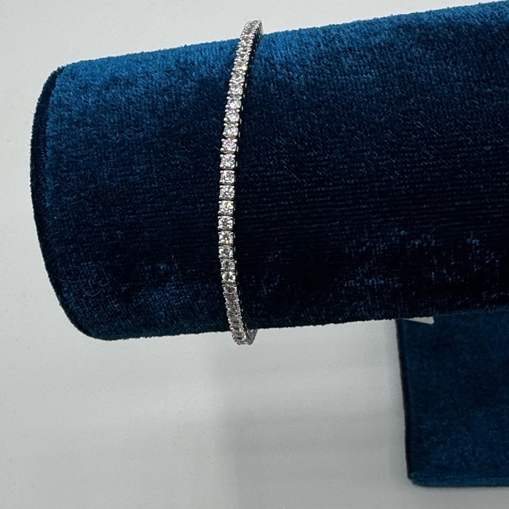 14k 4ct Tennis Bracelet - Picture 11 of 14